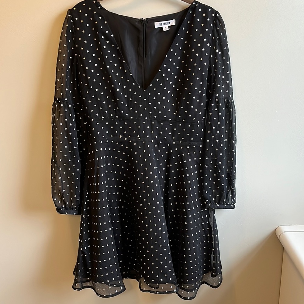 BB Dakota Black Star Print Dress Size 4